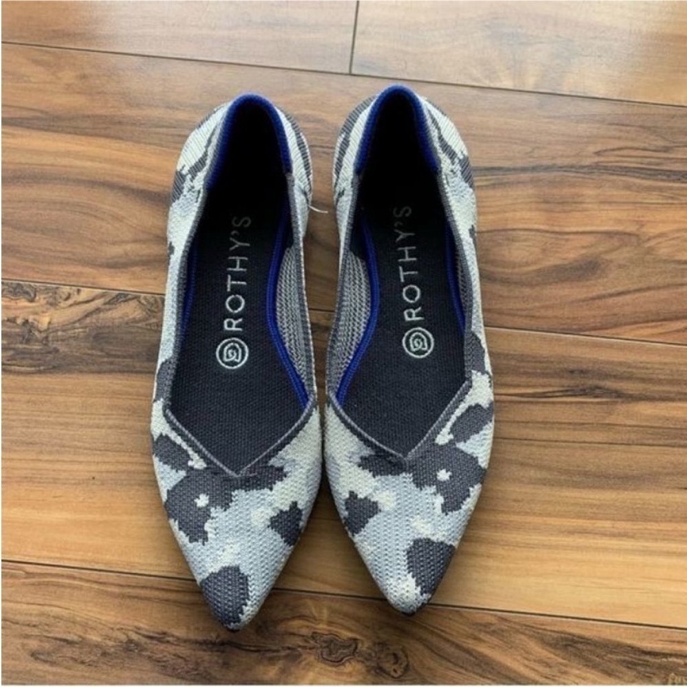 Rothy’s multicolored abstract pointy toe flats 6.5